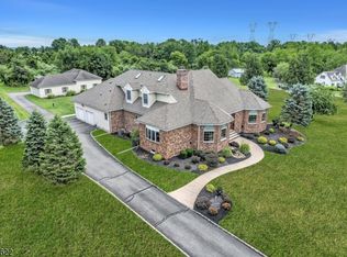 6 Van Fleet Rd, Neshanic Station, NJ 08853