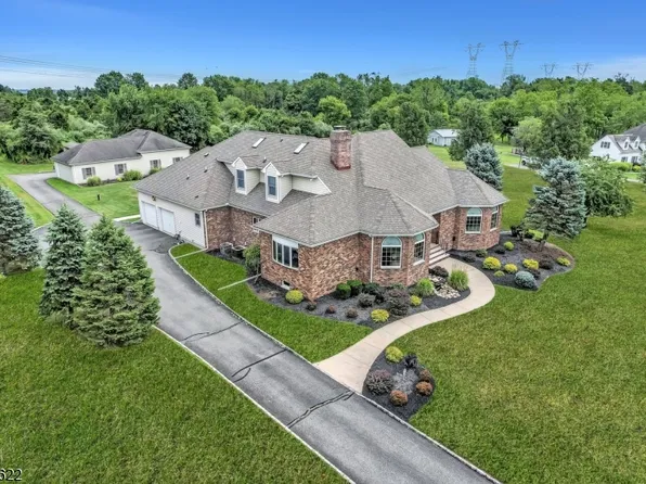 6 Van Fleet Rd, Readington Twp., NJ 08853