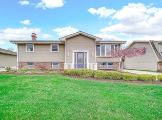 2017 Azalea Dr, Highland, IN 46322