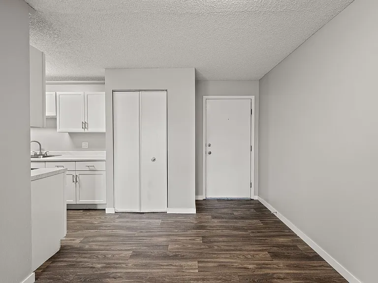 Hillcrest Place — Photo 55