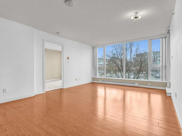 5088 Kwantlen St #3XX — Photo 3