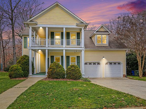 3rd image of 10415 Ashmead Ln