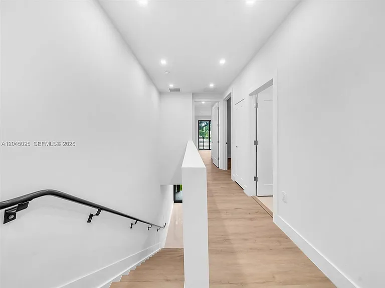 5505 W Oak Way — Photo 12