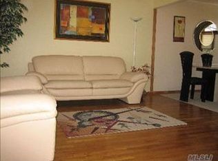 1092 Lehman Rd, West Hempstead, NY 11552