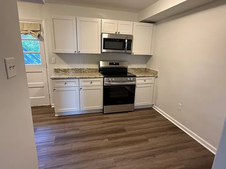 3917 Cutshaw Ave — Photo 3