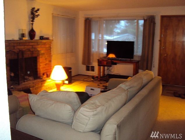 2nd image of 10717 98th St SW