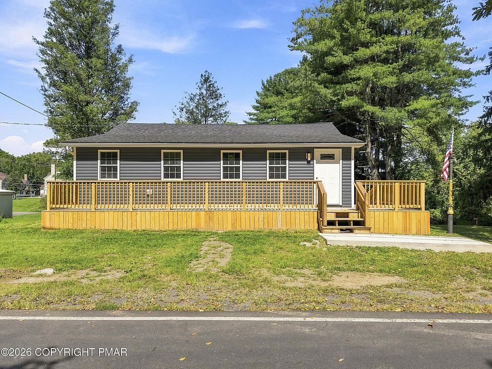 1st image of 1035 Mount Tom Rd