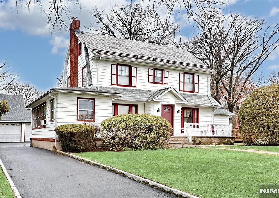 1st image of 295 Rock Rd