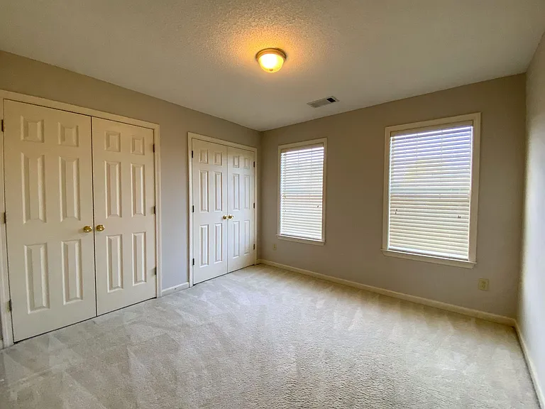 8294 Floral Springs Dr — Photo 20