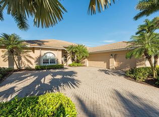 3821 Wax Myrtle Run, Naples, FL 34112