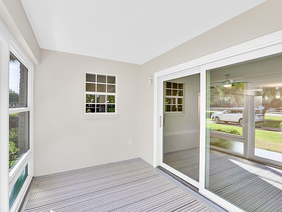 5th image of 2333 Indian River Boulevard #108