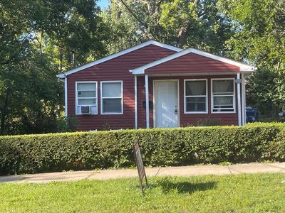 910 Cummings Ave, Waukegan, IL, 60085