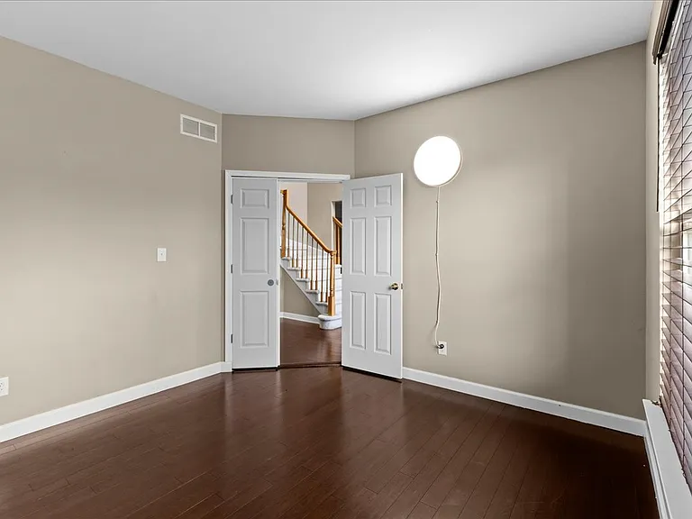 49 Equestrian Dr — Photo 7