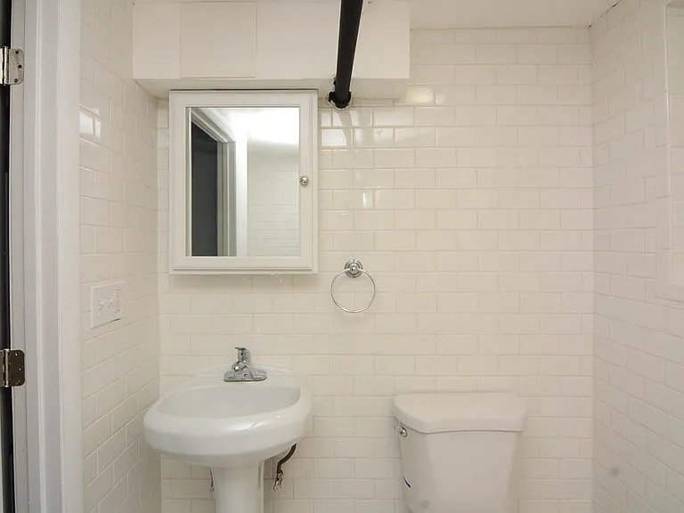 5534 N Artesian Ave #6H — Photo 19