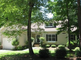 824 Greenbriar Dr, Vass, NC 28394