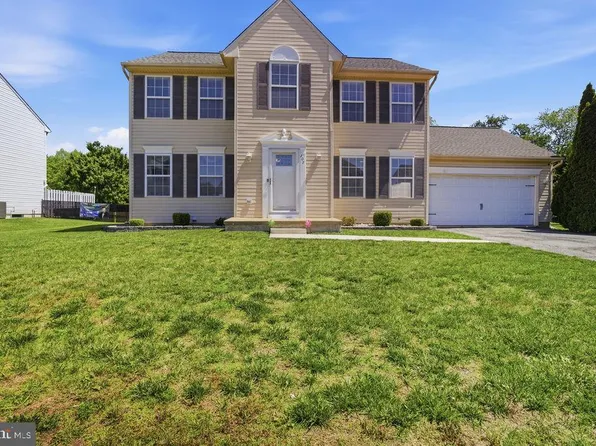 107 Covington Pl, New Castle, DE 19720