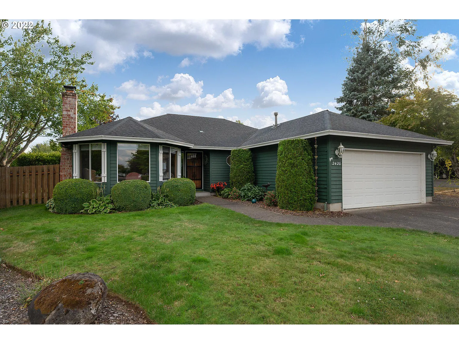 2420 SW Indian Mary Ct photo 1