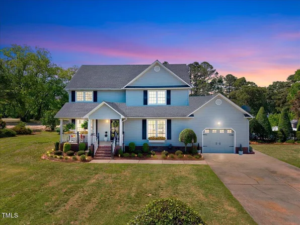 128 Christy Ln, Dunn, NC 28334