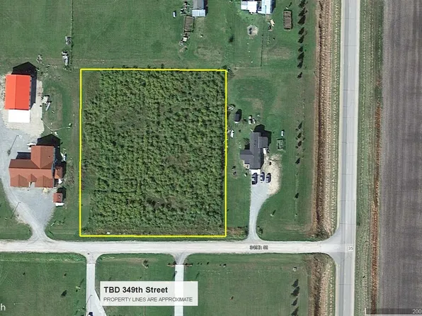 349th St, Warroad, MN 56763