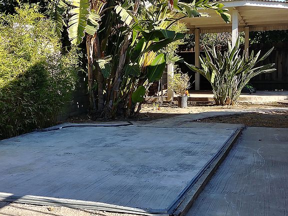 4th image of 4758 Ventura Canyon Ave