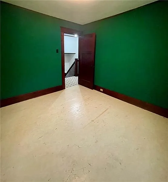 3 bed, 1550 sqft, $2,000 — Photo 3