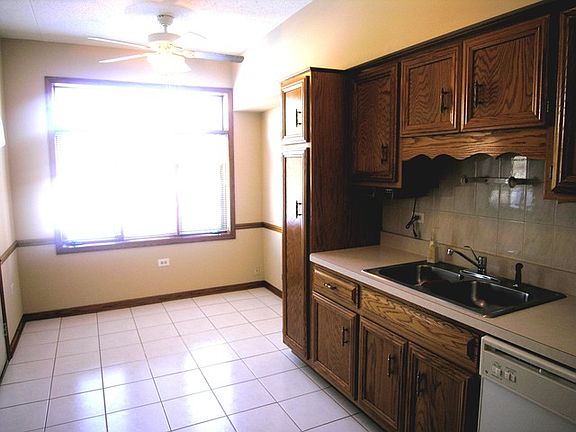 2nd image of 6542 Pine Trail Ln APT 1