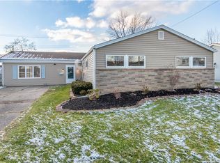 64 Beverly Dr, Depew, NY