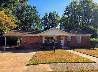 423 Laughrun Dr, Forrest City, AR 72335