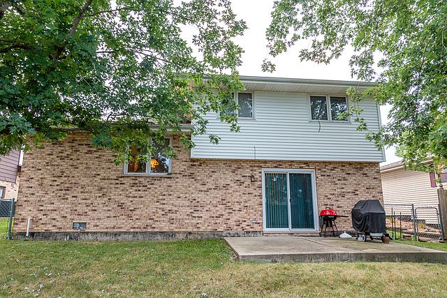 2nd image of 8809 Obrien Dr