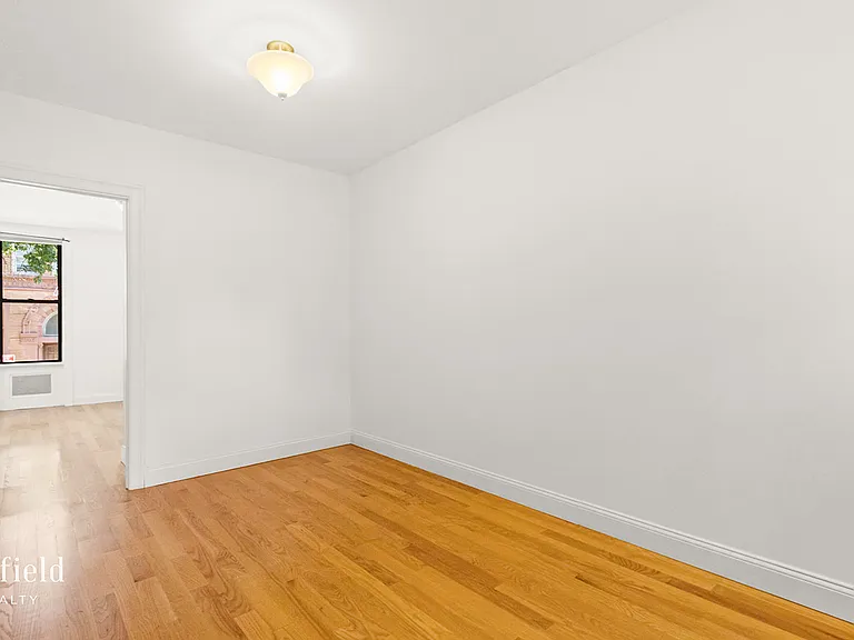 1308 8th Ave #2 — Photo 3