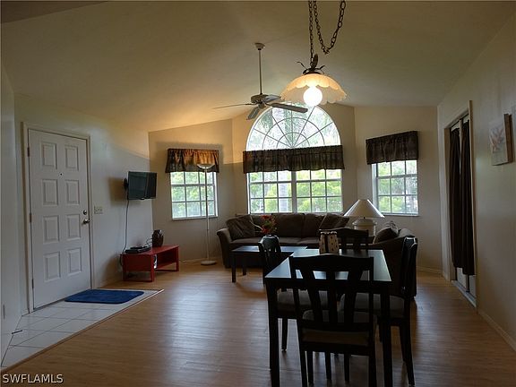 3rd image of 4151 Ashcroft Ct Unit 124