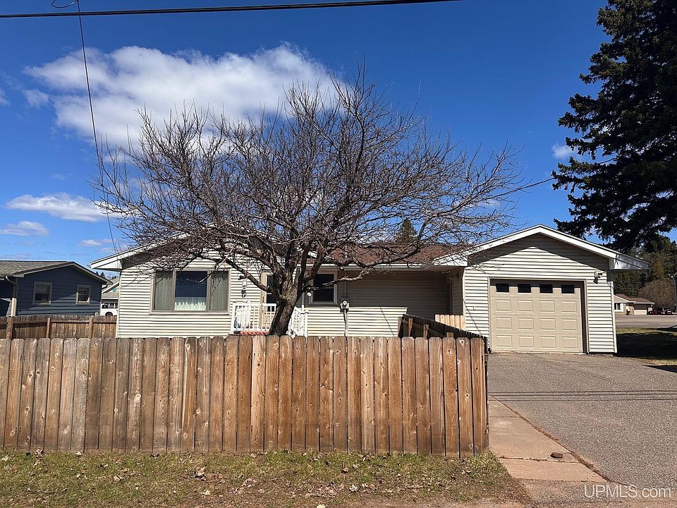1st image of 774 Palms Ave