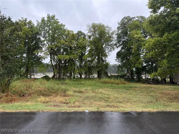 2403 Dora Rd, Van Buren, AR 72956