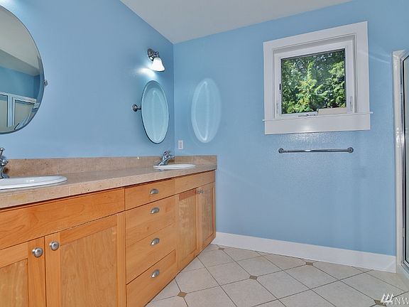 5th image of 3727 NE Trout Brook Ln