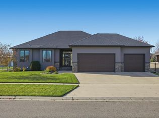3878 3rd St E, West Fargo, ND 58078