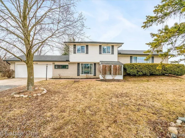 46670 Cherry Hill Rd, Canton, MI 48187