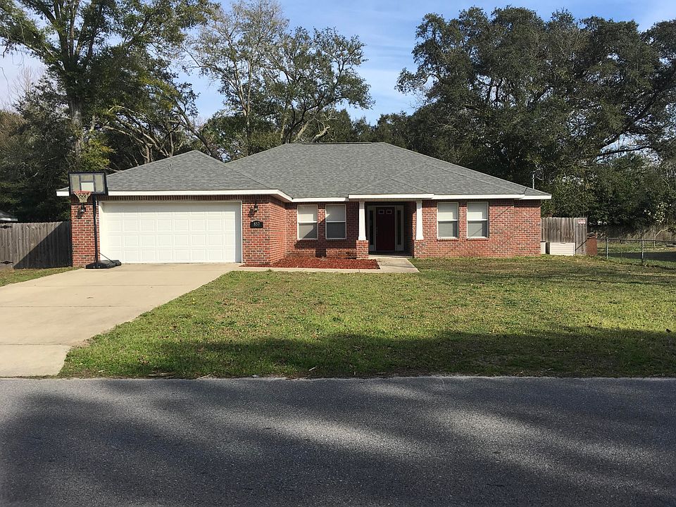1st image of 857 Fairview Dr