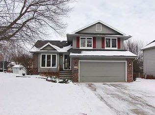 4719 Palm Ave, Des Moines, IA 50310