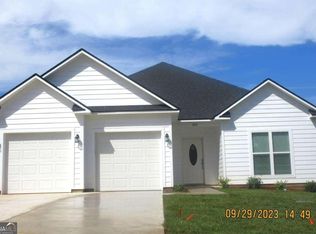 103 Emily Ln, Thomasville, GA 31792