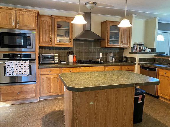 2nd image of 1620 Colesville Rd