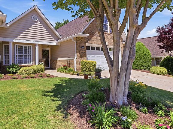 3rd image of 604 Treadstone Way