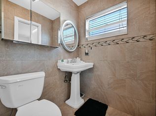 11600 NW 30th Pl, Sunrise, FL 33323