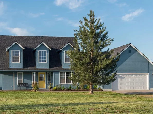 3766 Nicholas Way, White City, OR 97503