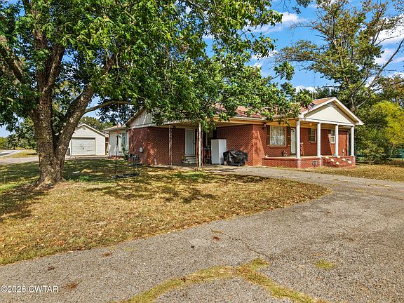2nd image of 1407 Sharon Rd