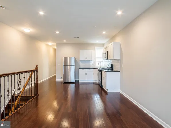 723 S 56th St #B, Philadelphia, PA 19143