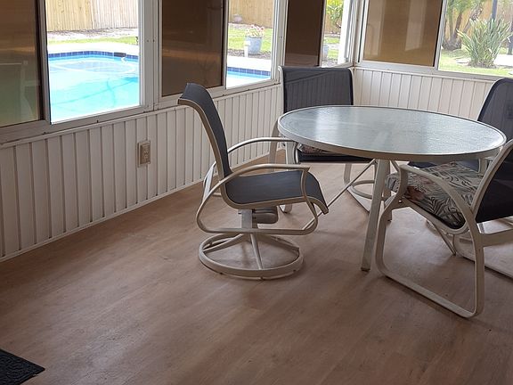 FL Rm w view of pool/yard