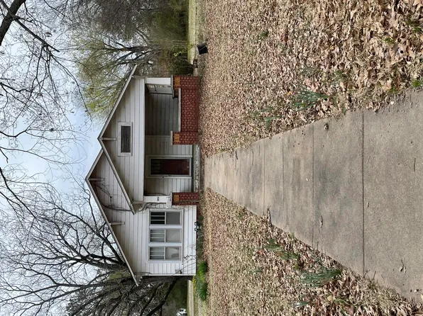 503 N 3rd St, Ozark, AR 72949