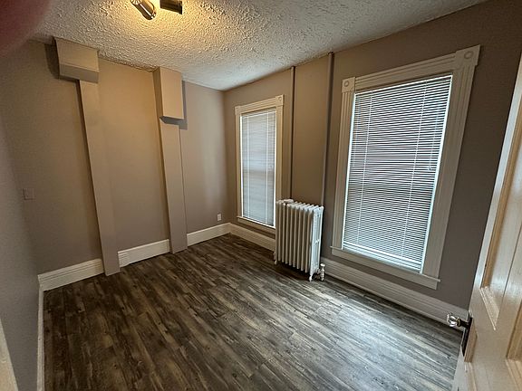 3rd image of 22 Sumner Park Unit 1