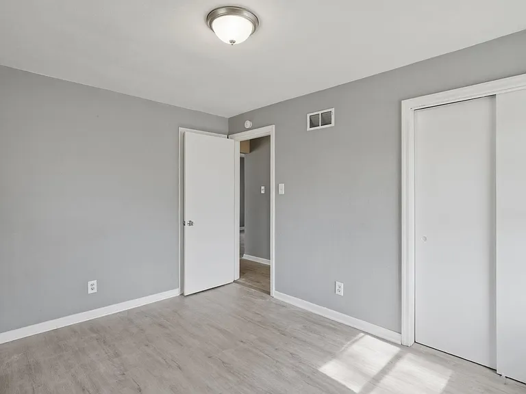 4502 Stivers St — Photo 10