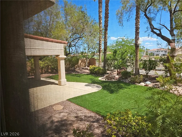 8333 Sedona Sunrise Dr — Photo 23